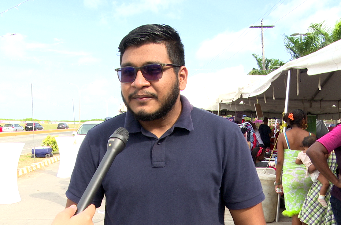 Boosting Small Businesses in the Christmas Spirit