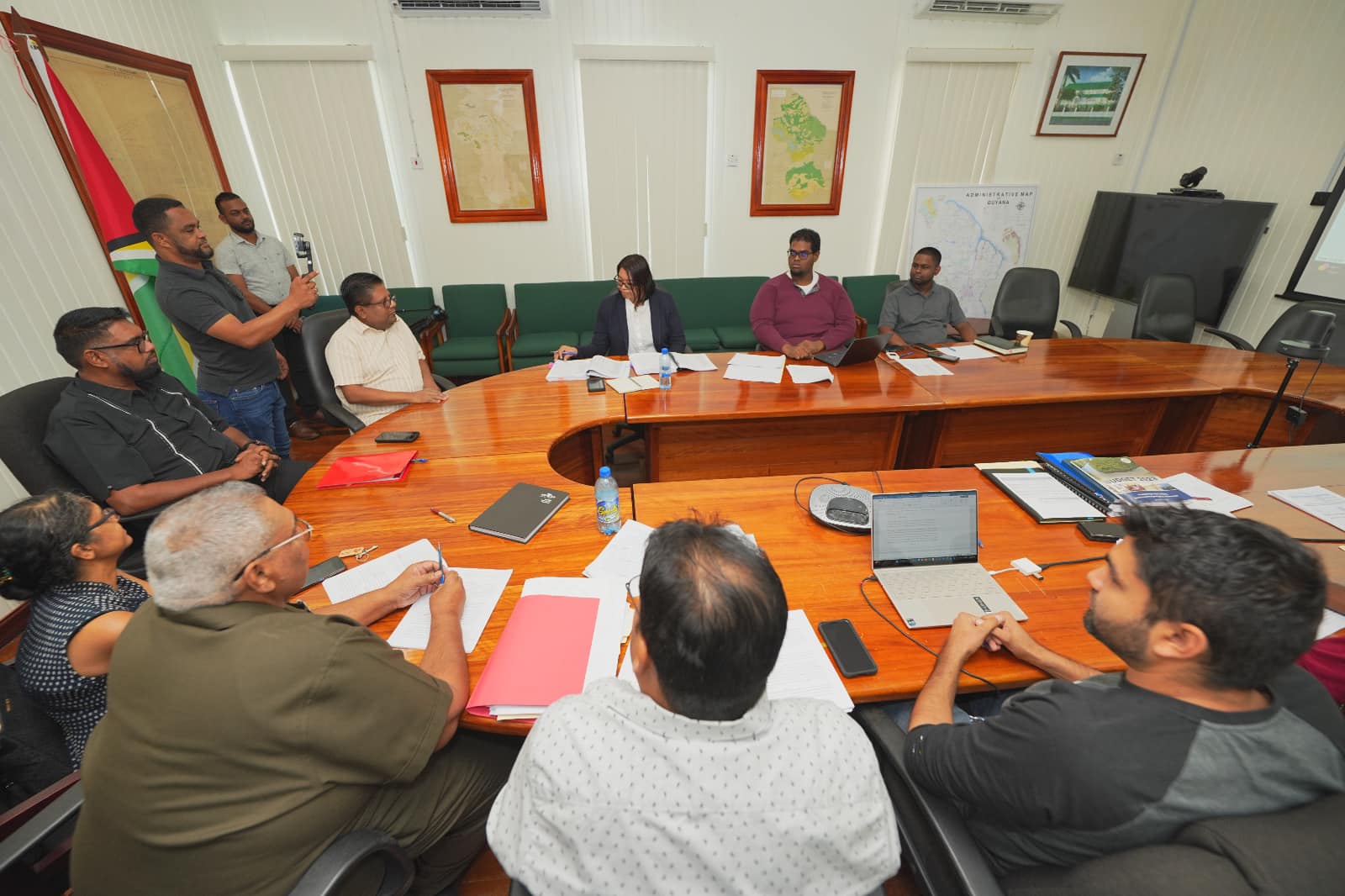 President Ali Commends Ministry of Finance for Budget 2024 Preparations