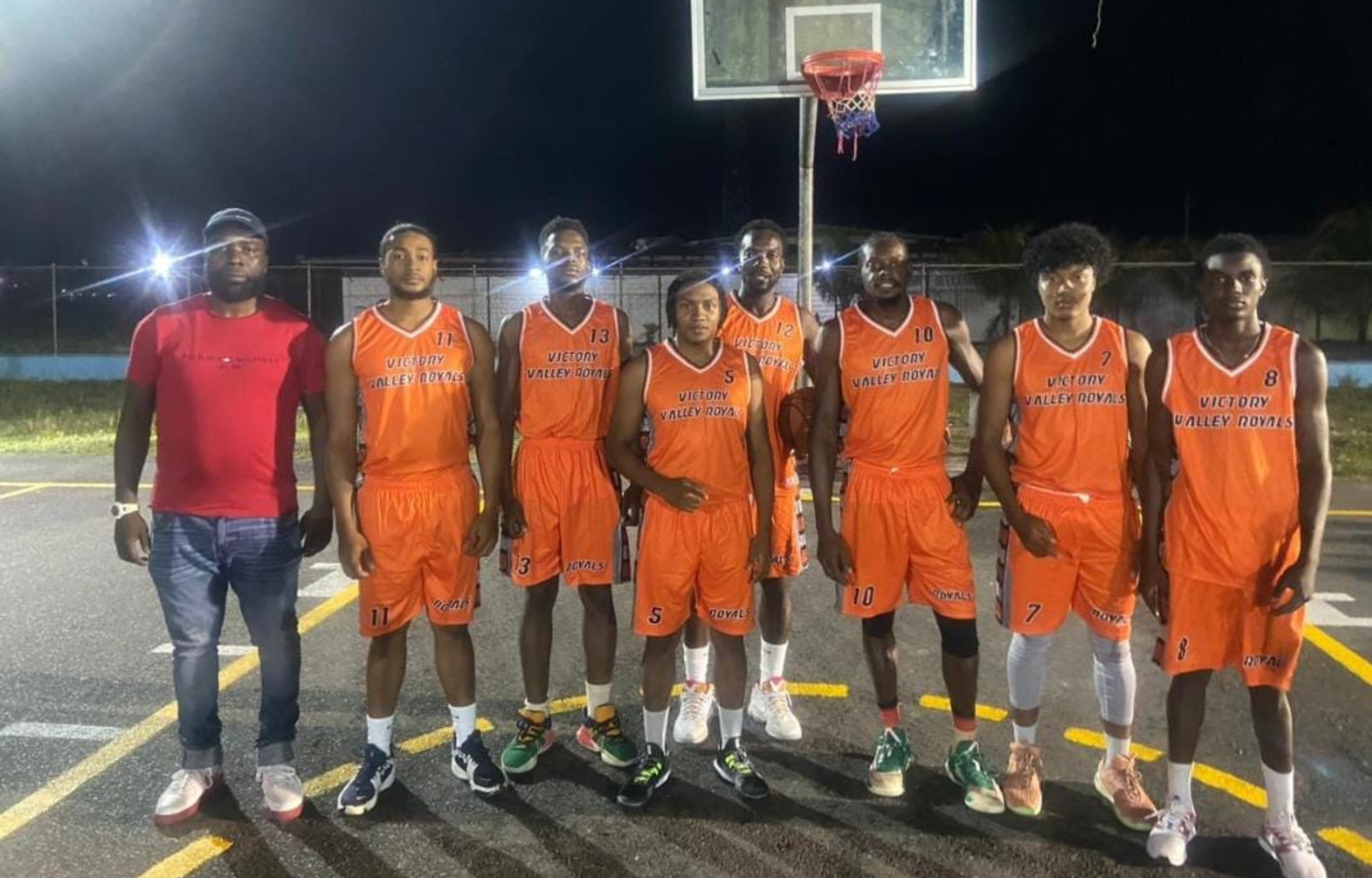 LABA Senior League Bounces Off