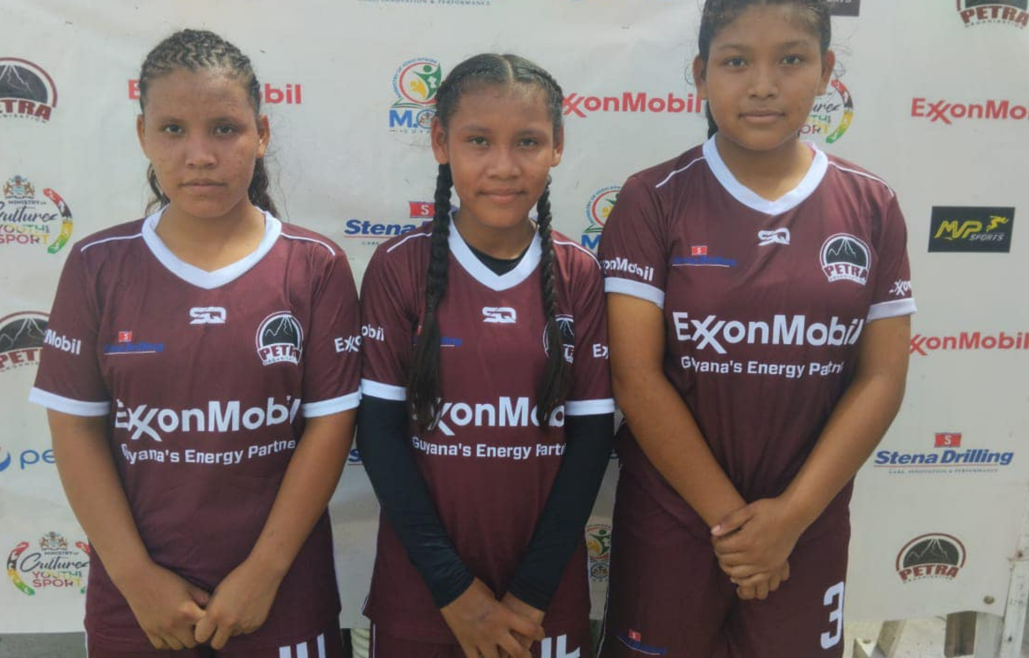 ExxonMobil U14 Football Finals Set: Waramuri Primary Top to Face President’s College