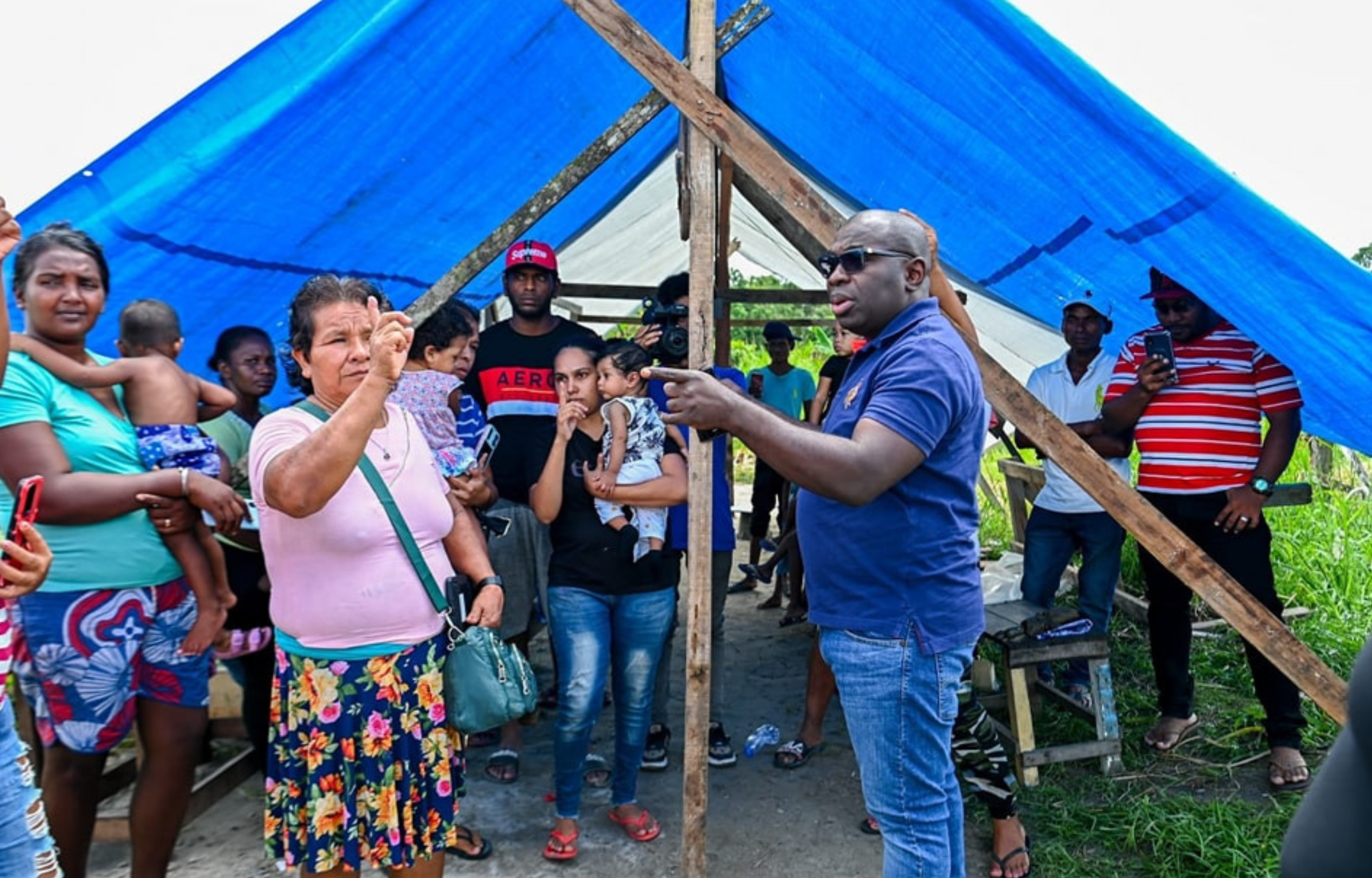 Minister McCoy Addresses Housing Issue in Sarah Johanna