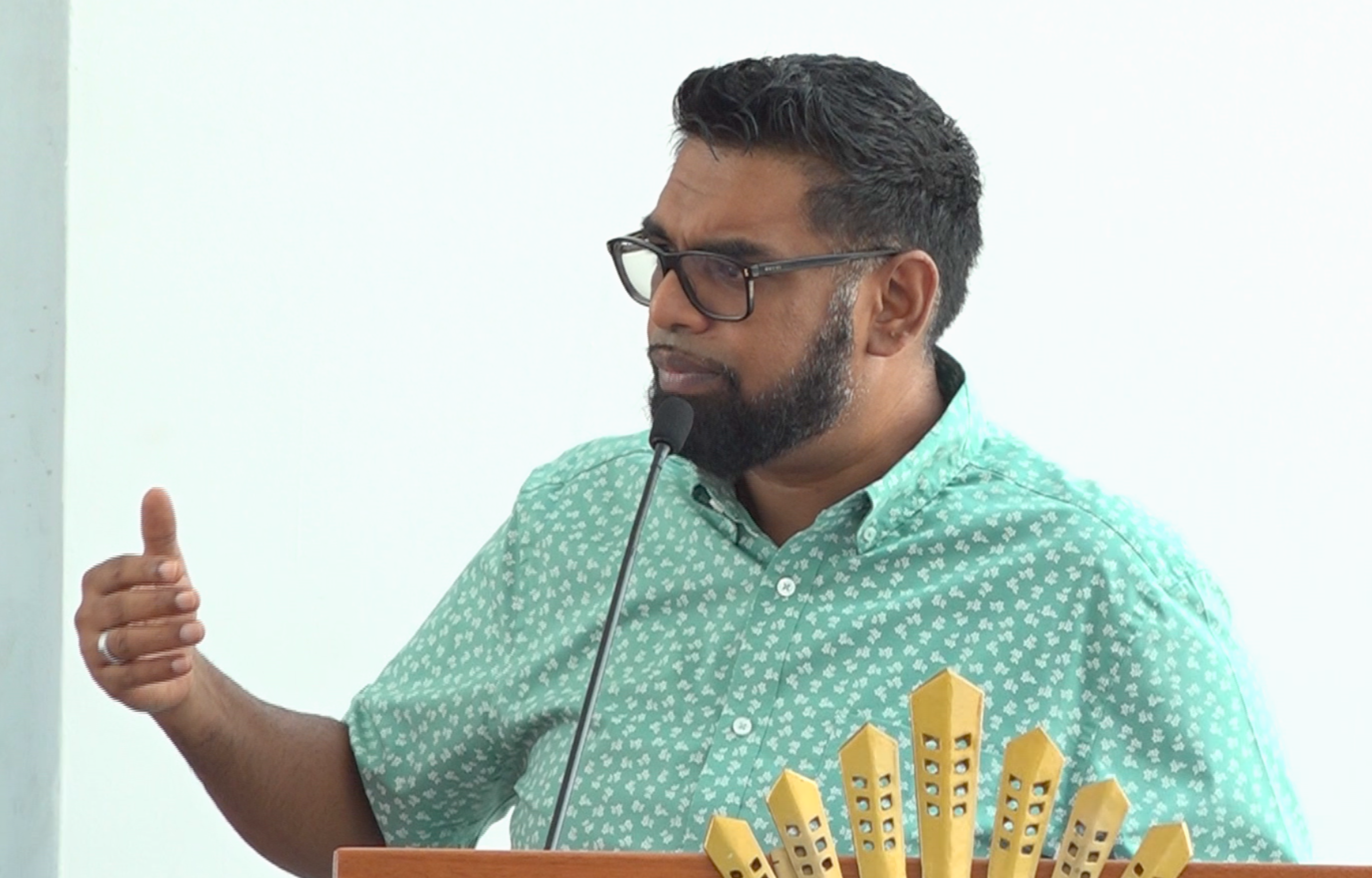 Sir Clive Lloyd to Lead National Cricket Academy