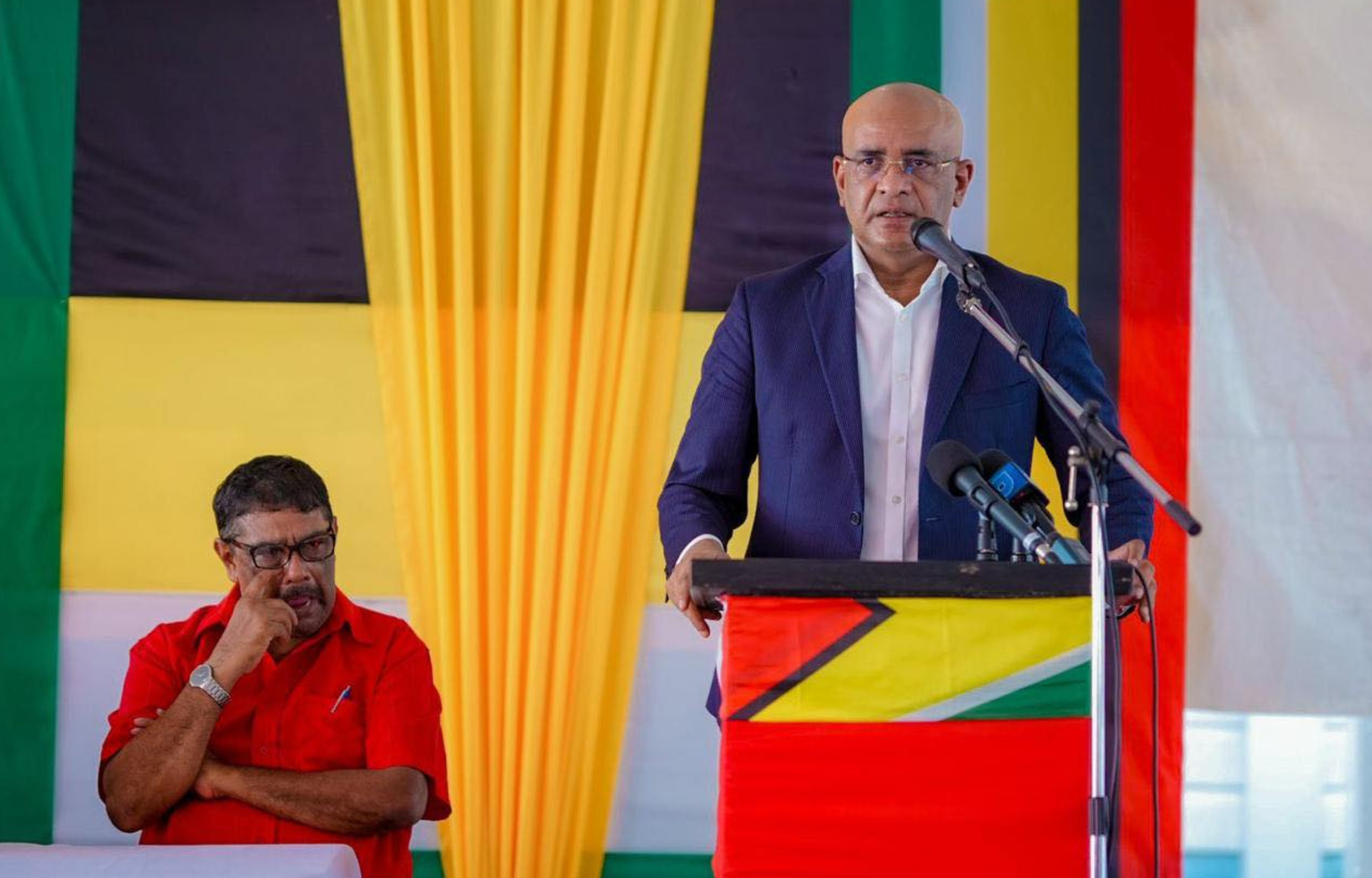 Hundreds of Small Contractors Awarded 475 Road Projects in Region Six