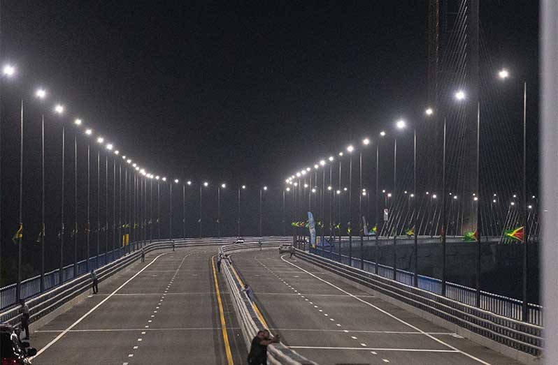 Partial lane closure on new Bharrat Jagdeo Bridge this weekend