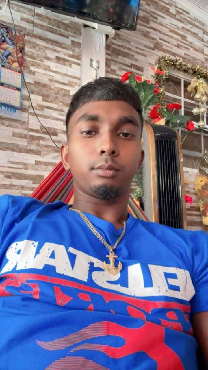 Missing engineer found dead after barge sinks