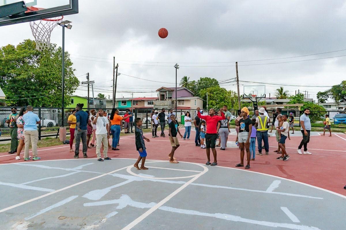 Gov’t delivers on promise to West Ruimveldt Community