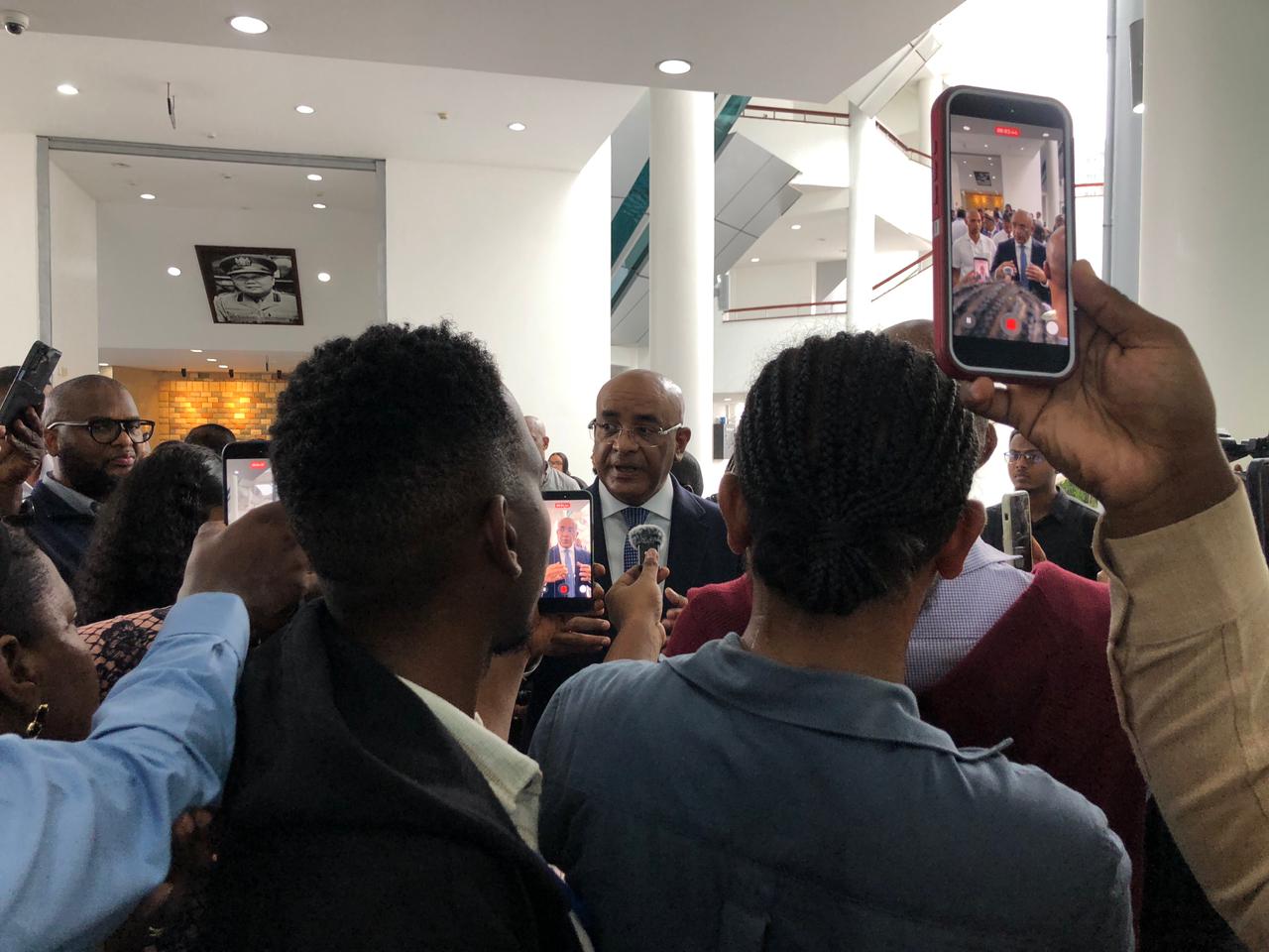 Dr. Jagdeo says contract vetting aimed at promoting fairness
