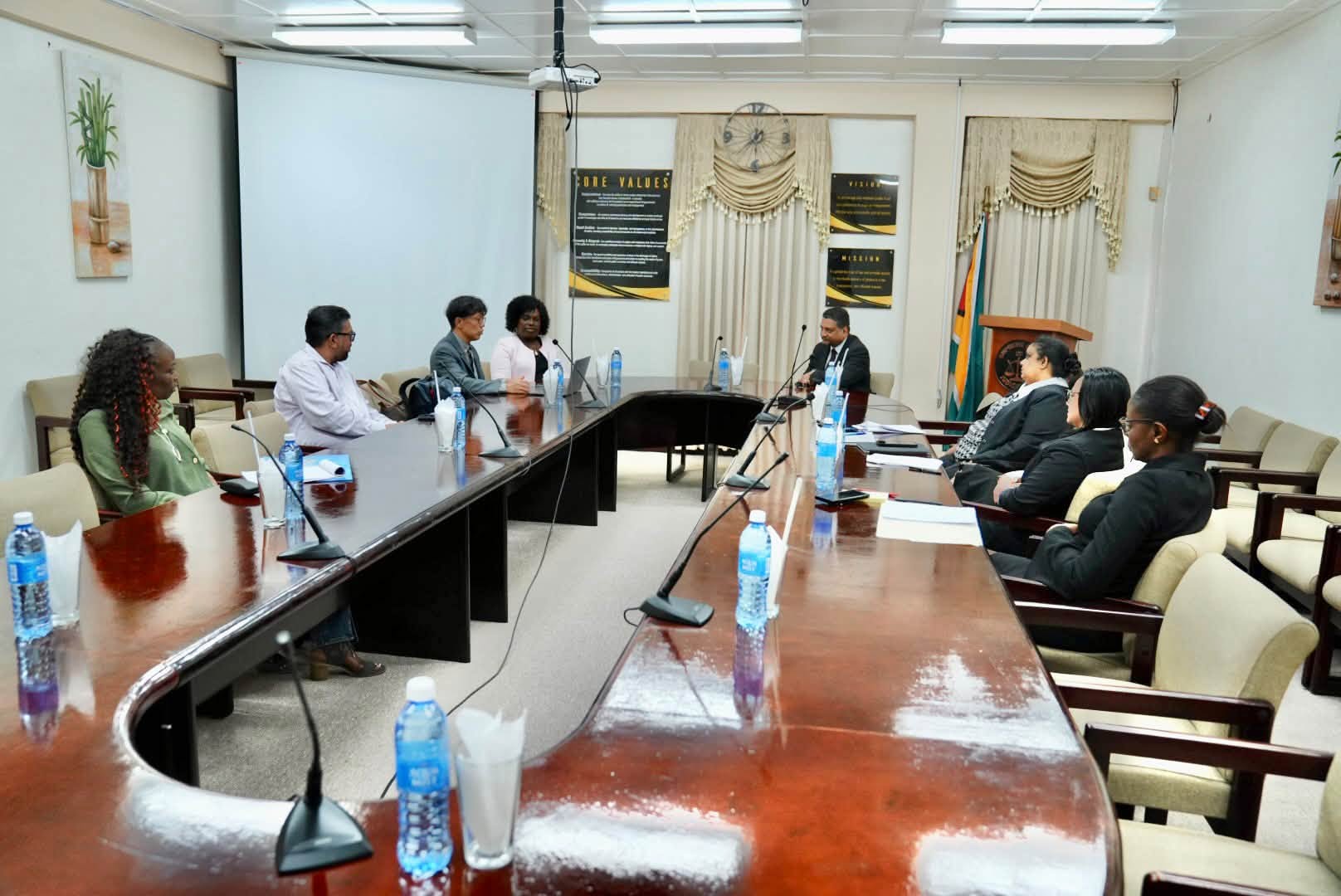 Labour Ministry continues stakeholder consultations on modernisation of Labour Laws