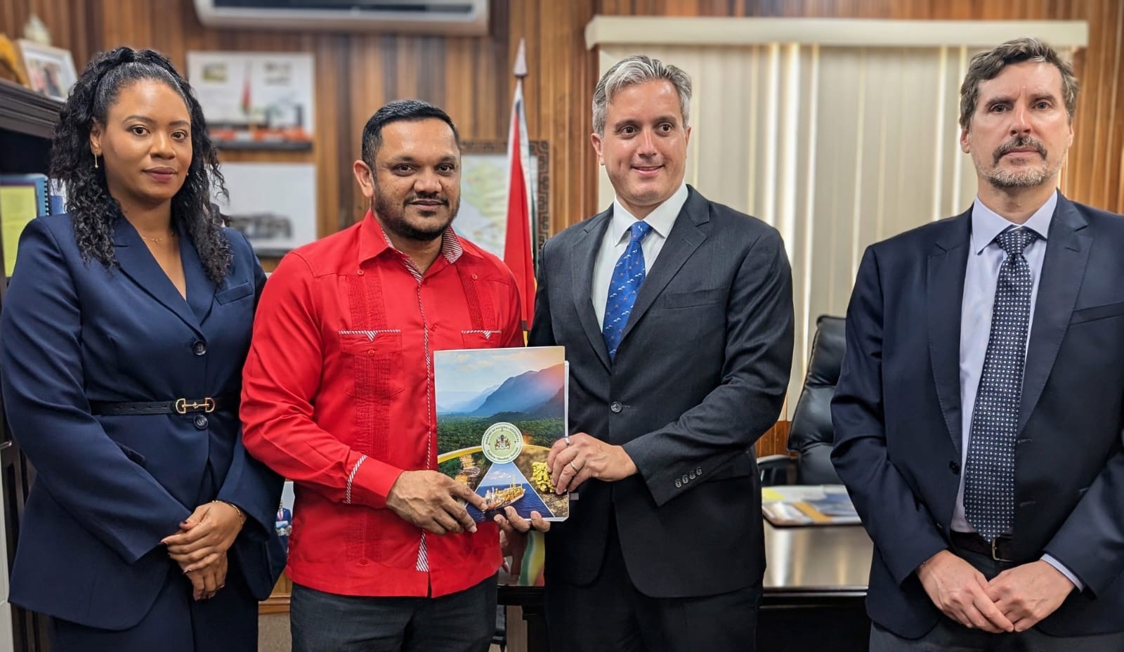 Government of Guyana Signs Mineral Agreement with Mako Mining for Eagle Mountain Gold Project