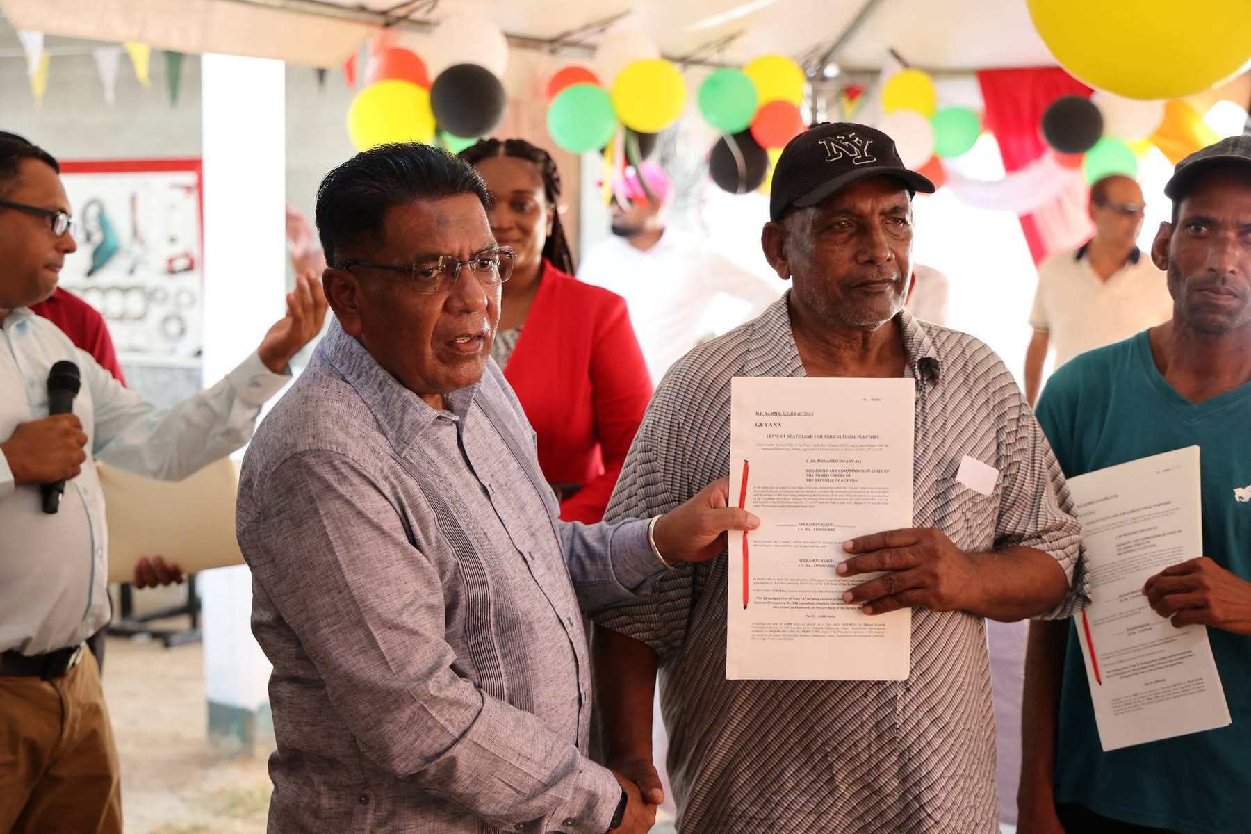MOA hands over leases to 113 farmers 