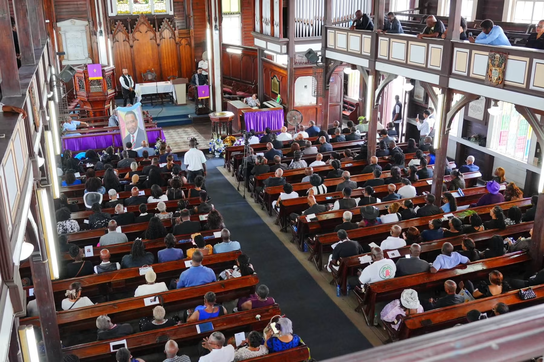 Ali, Norton Pay Tribute to Fmr PNCR Leader Robert Corbin